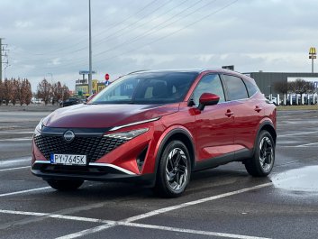 Nissan Qashqai 1.3 DIG-T MHEV 140KM 6MT N-CONNECTA, P. TECHNOLOGICZNY, SZKLANY DACH  R.<br /><small>(Samochód demonstracyjny)</small>