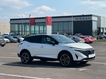 Nissan Qashqai 1.3 MHEV 140KM TEKNA   R.<br /><small>(Samochód demonstracyjny)</small>