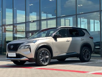 Nissan X-Trail e-POWER 213KM 4WD Tekna + Pakiet Premium  4WD R.<br /><small>(Samochód demonstracyjny)</small>