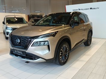 Nissan X-Trail Tekna  4WD 2025R.