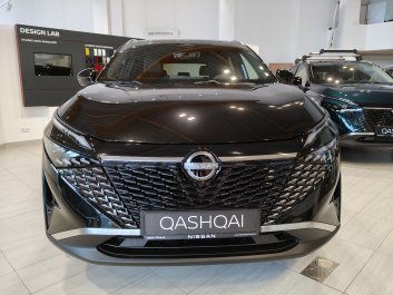 Nissan Qashqai 1.3 158 KM Mhev Xtronic Tekna   R.