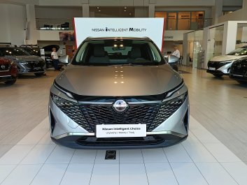 Nissan Qashqai N-CONNECTA z automatyczną skrzynią   R.
