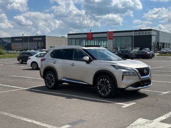 Nissan X-Trail 1.5 VC-T MHEV 163KM X-Tronic Tekna + Bose   R.