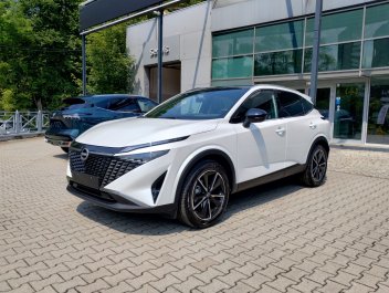 Nissan Qashqai 1,3 158 KM / MHEV / Automat / Benzyna / Tekna / 4WD  4WD R.