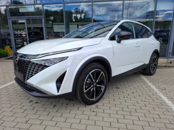 Nissan Qashqai Tekna / 2WD   2026R.