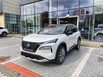 Nissan X-Trail Tekna P. Premium BOSE 20 Felgi  4WD 2024R.<br /><small>(Samochód używany)</small>