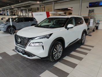 Nissan X-Trail N-Connecta   2024R.<br /><small>(Samochód używany)</small>