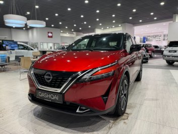 Nissan Qashqai Tekna   2023R.<br /><small>(Samochód używany)</small>