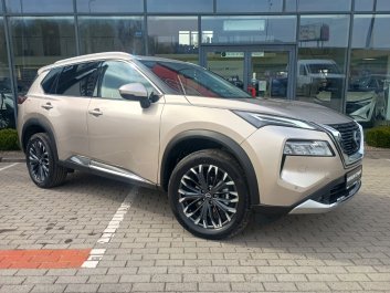 Nissan X-Trail Tekna   2024R.<br /><small>(Samochód używany)</small>