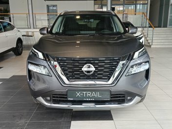 Nissan X-Trail Tekna   R.<br /><small>(Samochód używany)</small>