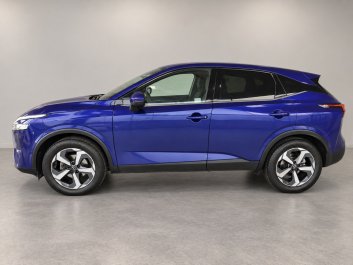 Nissan Qashqai   4WD R.<br /><small>(Samochód używany)</small>