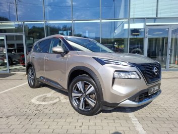 Nissan X-Trail Tekna/ Felgi 19/ 4WD/ Jasna Skóra  4WD 2023R.<br /><small>(Samochód używany)</small>